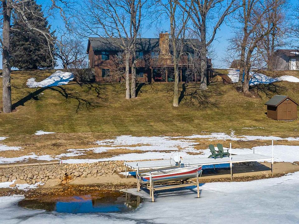 2773 E Bucher Dr Syracuse IN