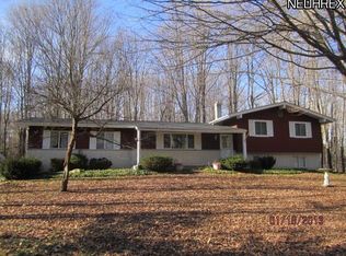 12348 Carroll Dr, Chardon, OH 44024