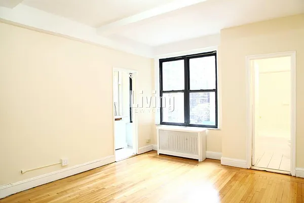 Rented by Living New York | media 37