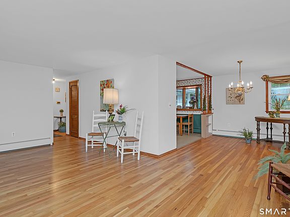 5th image of 147 Magee Drive