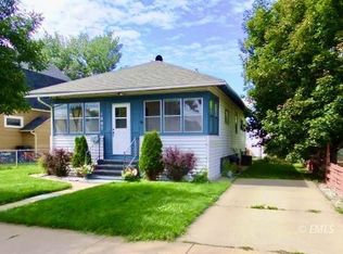 1007 Knight St, Miles City, MT 59301