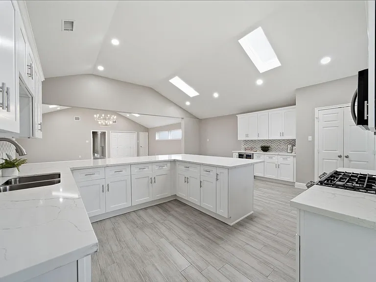 2603 Baycrest Dr — Photo 11