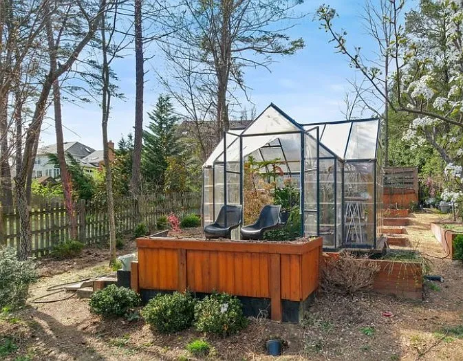 11610 Karen Dr — Photo 69