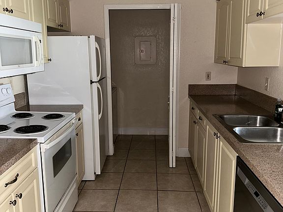 4th image of 2550 N Alafaya Trl APT 5100