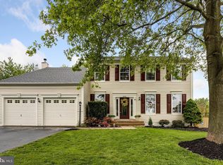 8650 Ruby Rise Pl, Bristow, VA 20136