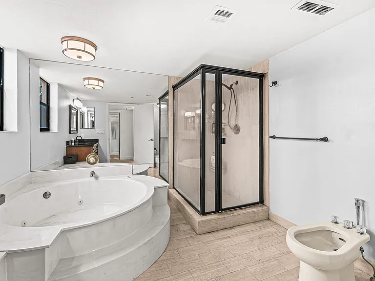 7201 Promenade Dr E #302 — Photo 30