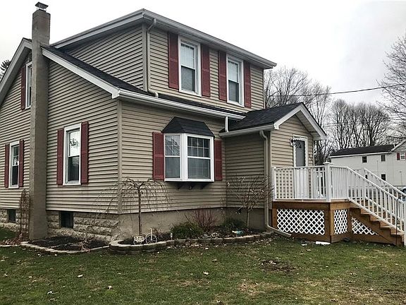 3rd image of 22 Sauquoit St