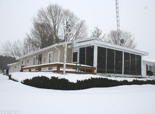 772 E Channel Dr, Coldwater, MI 49036