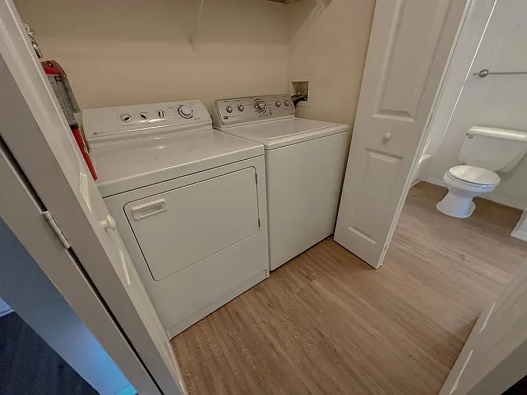 827 Camargo Way #210 — Photo 9