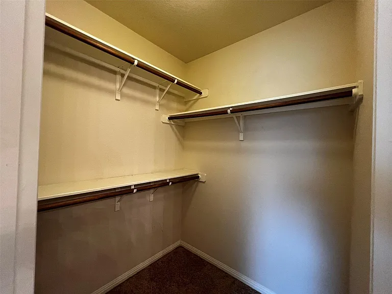2708 Cottonwood Shores Dr — Photo 27