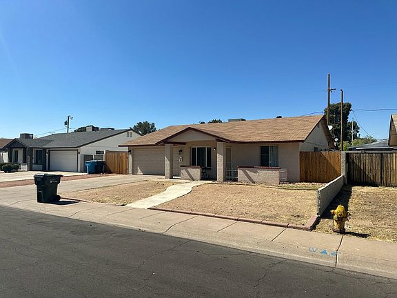 2nd image of 3154 W Lisbon Ln