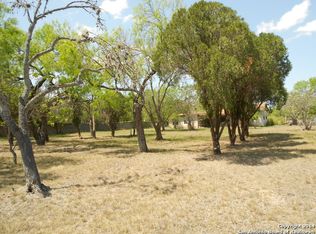 6211 Lockhill Rd, San Antonio, TX 78240