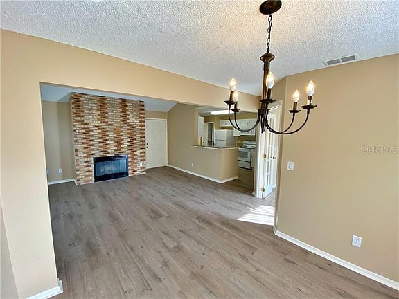 5th image of 709 Youngstown Pkwy APT 366