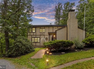 2599 Tabor Rd, Berkeley Springs, WV 25411