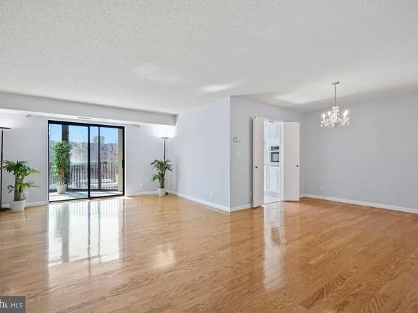 5902 Mount Eagle Dr APT 110, Alexandria, VA 22303