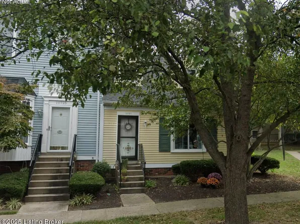 10727 Colonial Woods Ct, Louisville, KY 40223