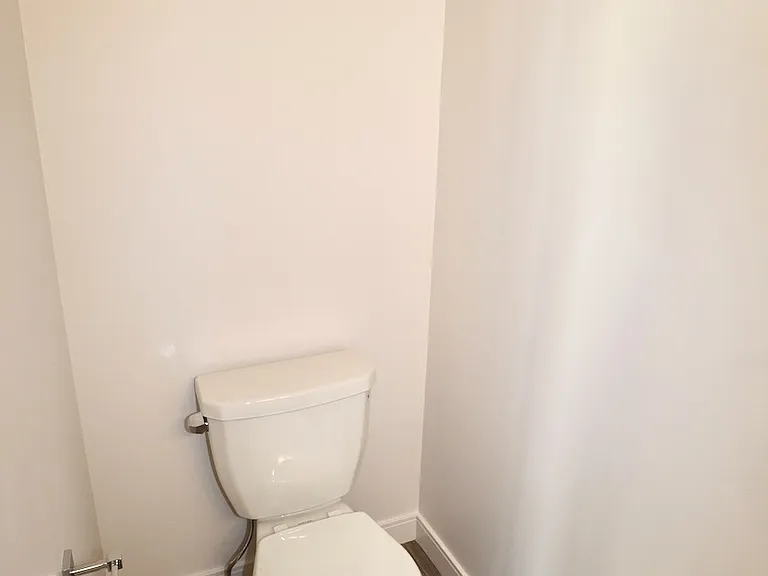 1082086Ave - 28_08232020