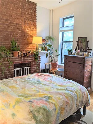 Rented by Virtual Real Estate | media 18