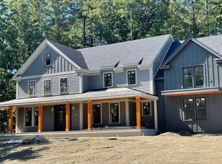 60 S Main St, Sherborn, MA 01770