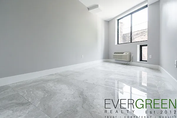 Rented by Pinn Realty | media 6