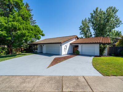 459 Woodcliff Dr, Redding, CA, 96003