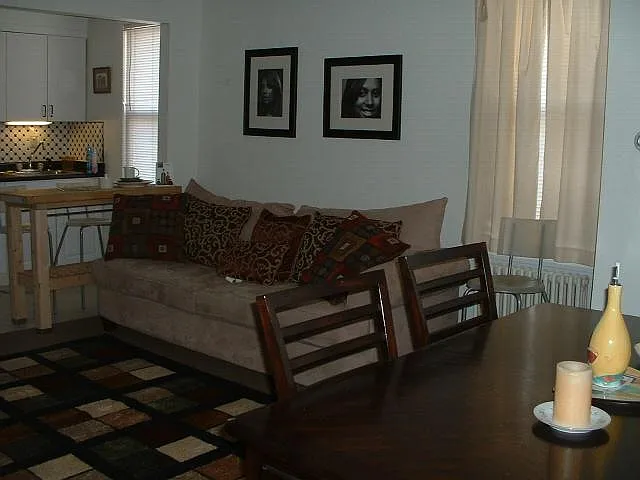 kitchen living room dining - Richmond Ter