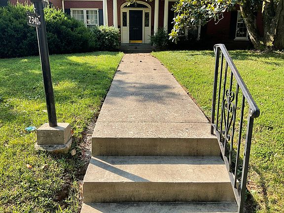 2nd image of 2340 Bonnycastle Ave #2
