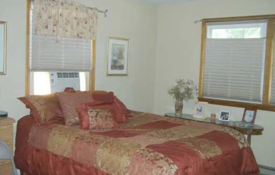 1st image of 377 Darlington Ave
