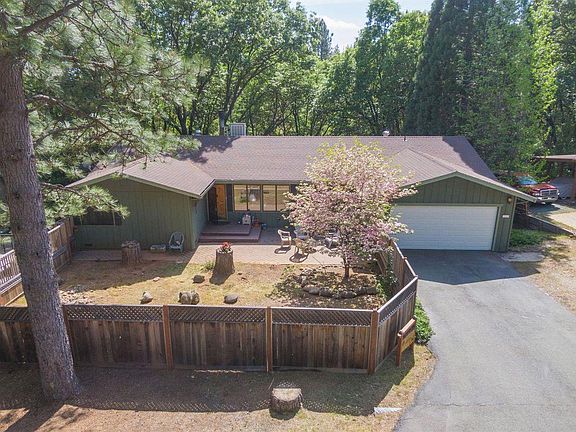 2nd image of 17689 Antelope Ct