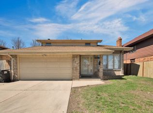 9926 S Beverly Ave, Chicago, IL