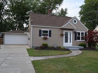 20 Martinvale Rd, Buffalo, NY 14225