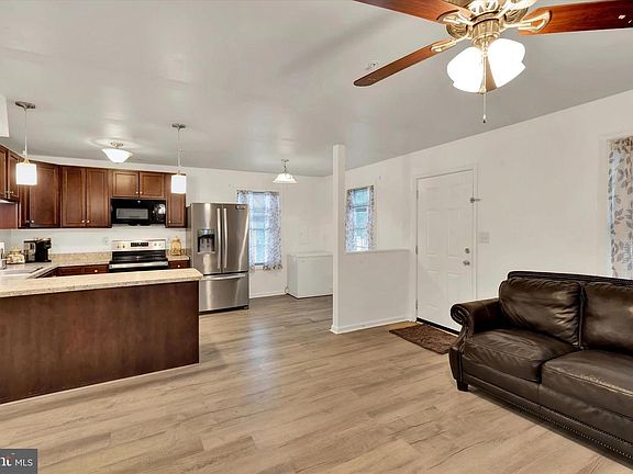 2nd image of 420 Charlestown Pl