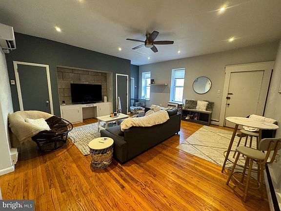 2nd image of 322 S 11th St #11