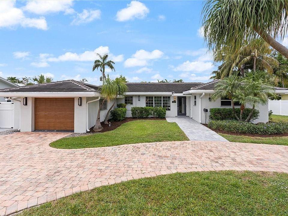 1st image of 2465 NE 21st Avenue