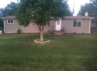 1586 353rd Ave, Wever, IA 52658