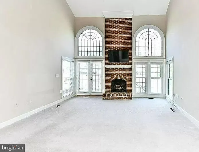 1088 Safa St — Photo 21