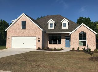 536 Bella Vita St, Springdale, AR 72762