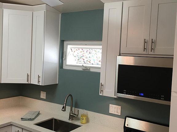 Kitchen - cabinets & countertops
