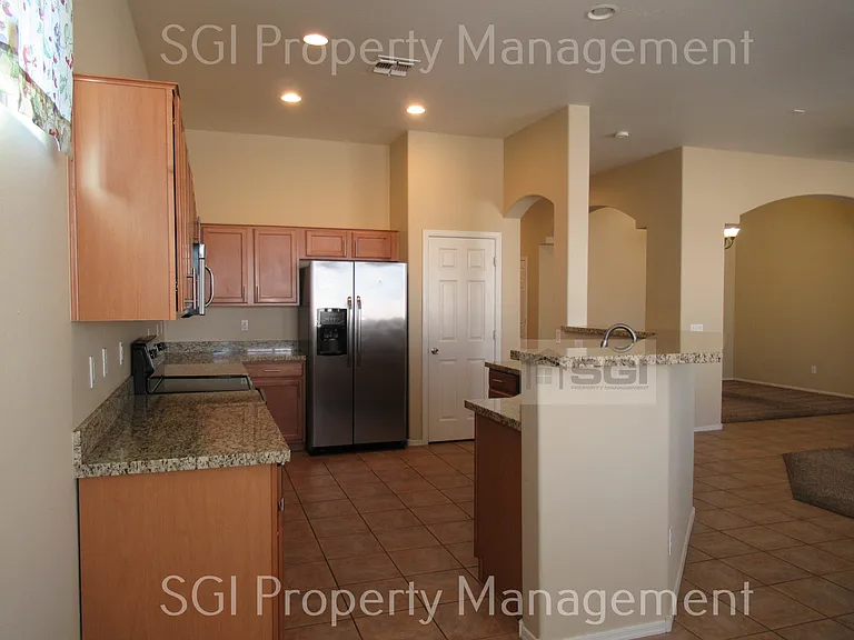 8860 W Frier Dr — Photo 3