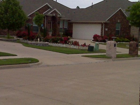 1111 Rushmore Dr