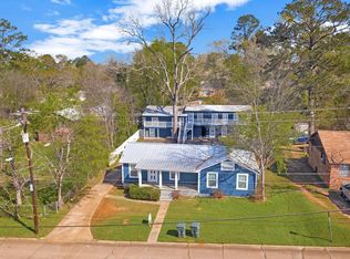216 Bowie St, Nacogdoches, TX 75965