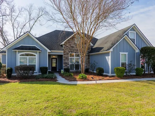 4481 Kiowa Ln, Hahira, GA 31632