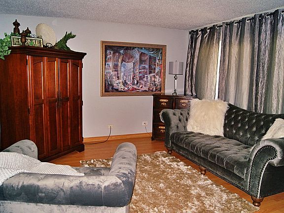 2nd image of 13833 W Sandstone Dr
