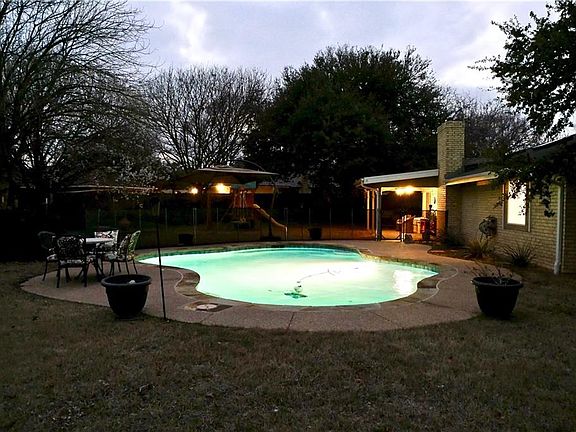 4th image of 7012 Welch Ct