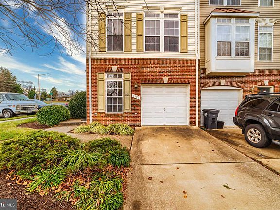 3rd image of 4127 Cressida Pl #A