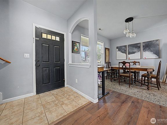 4th image of 517 N Kentucky Drive