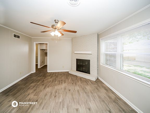 5th image of 3452 Sophia St