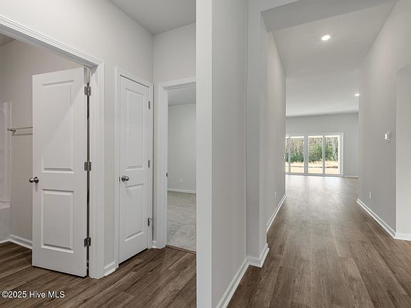 4th image of 193 N Farmhouse Drive Lot 89
