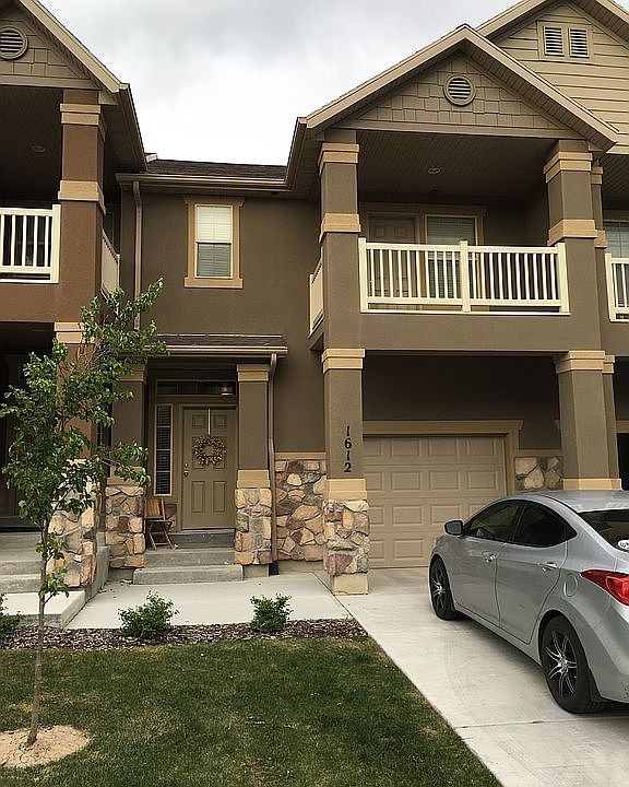 1st image of 1612 N Venetian Way