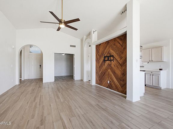 4th image of 11615 W BRADSHAW MOUNTAIN Court